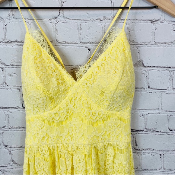 FRANCESCA’S Lace Tie Back Dress XS Yellow - Picture 2 of 8